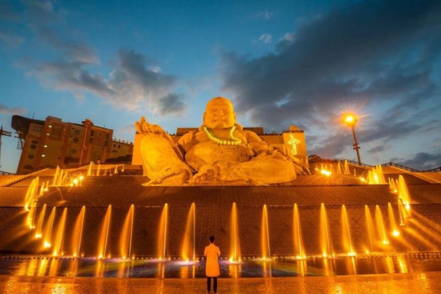 Tượng Phật Di Lặc