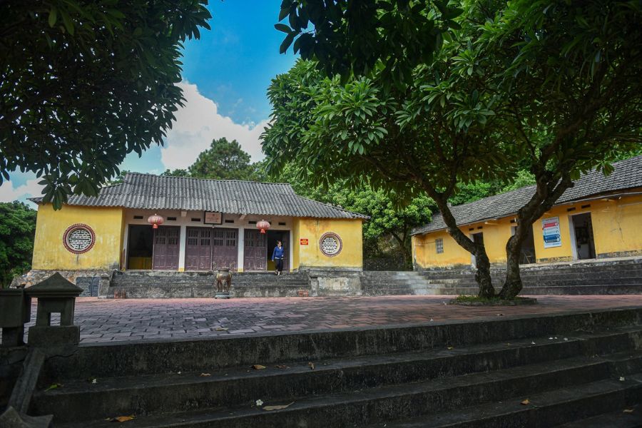 Đền Ngọc Thanh - Quần Thể Linh Thiêng Gắn Với Triều Trần