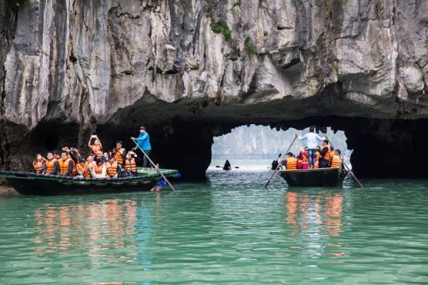 Hang Luồn