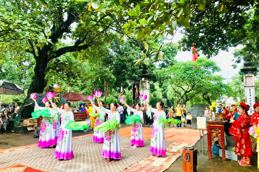 Kinh Nghiệm Tham Quan Đền Trần Không Thể Bỏ Lỡ