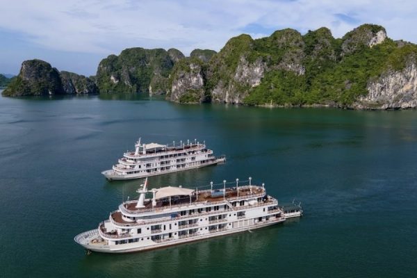 du lịch việt nam 13 ngày 12 đêm
