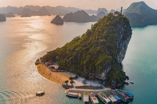 du lịch việt nam 13 ngày 12 đêm