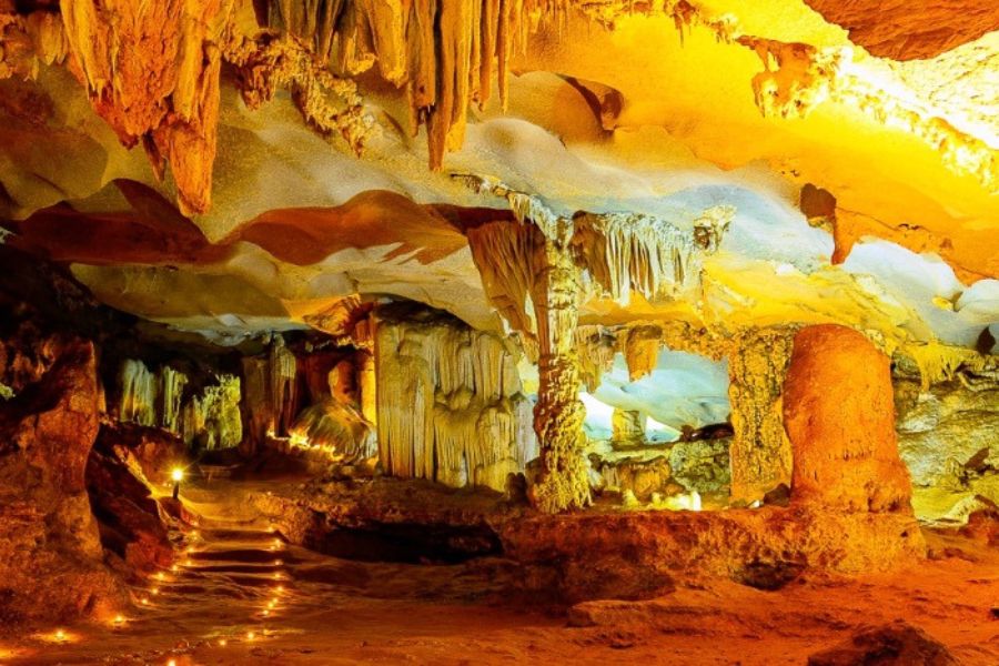 Hang động Hạ Long