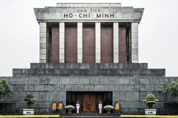 Lăng chủ tịch Hồ Chí Minh