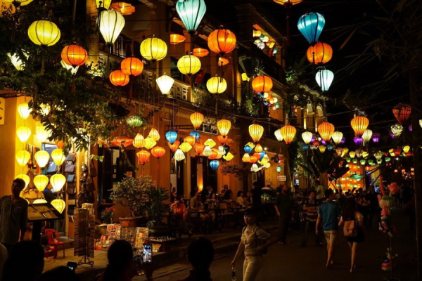Phố đèn lồng Hội An