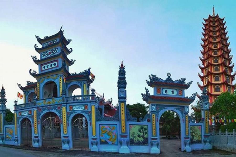 Tín Ngưỡng Thờ Mẫu Phủ Dầy - Ý Nghĩa Tinh Thần Sâu Sắc