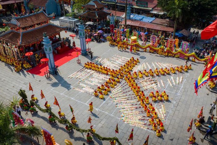 Lễ Hội Phủ Dầy - Sắc Màu Rực Rỡ Tháng Ba Âm Lịch