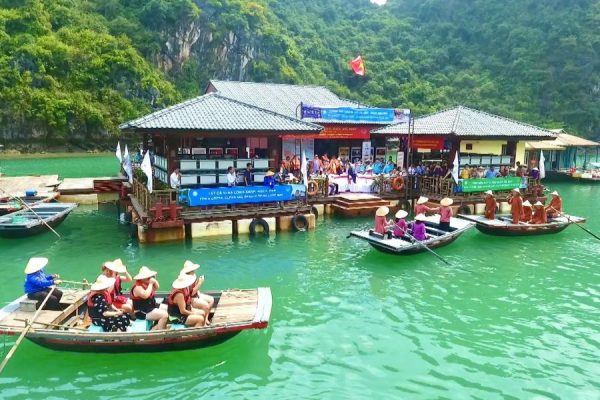 vịnh hạ long - Tour Xuyên Việt Khởi Hành Từ Hà Nội 19 Ngày